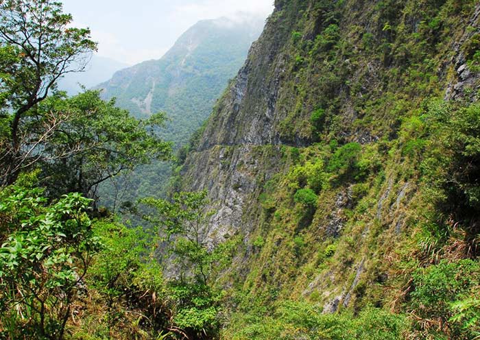 太鲁阁峡谷-锥麓古道